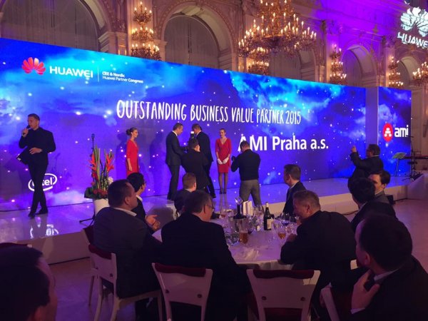 Získali jsme ocenění Outstanding Business Value Partner 2015